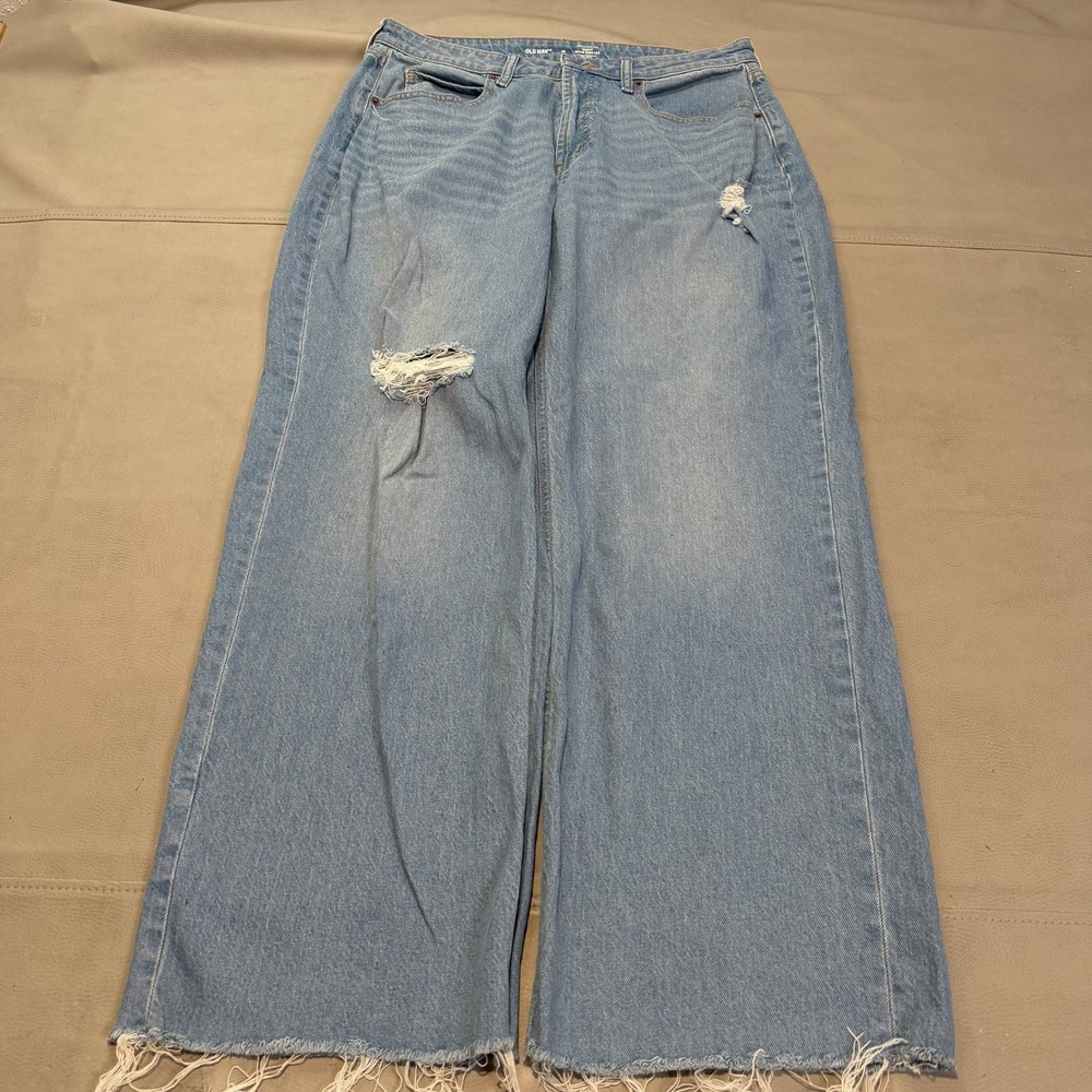 Old Navy‎ Women Curvy Sky Hi Wide Leg Jeans Light Wash Distress Raw Hem-16-4954